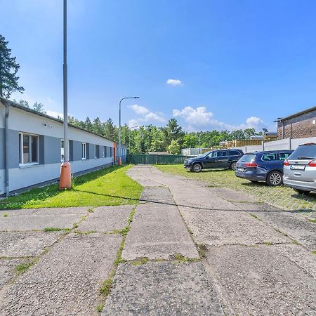 Apartmany A Ubytovani Premyslova, Hradec Králové Dış mekan fotoğraf